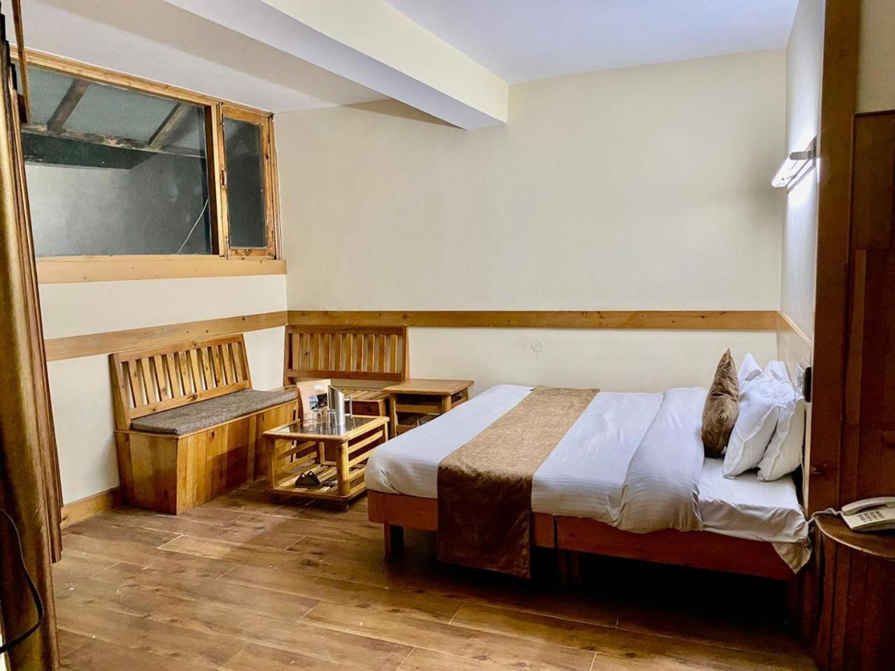The Vashisht, Manali - A Four Star Luxury Hotel Extérieur photo