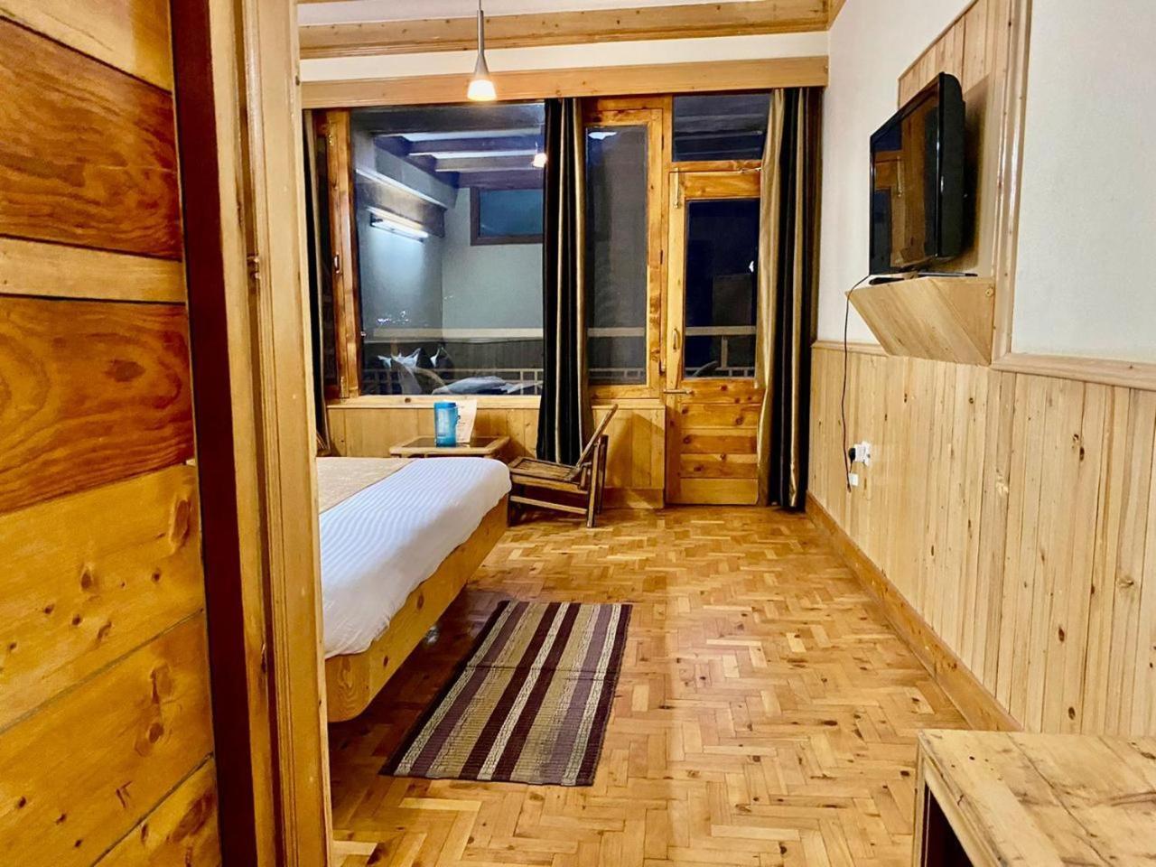 The Vashisht, Manali - A Four Star Luxury Hotel Extérieur photo