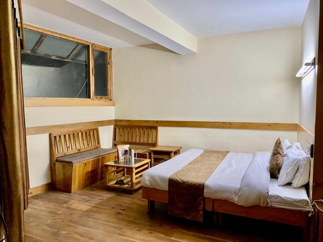 The Vashisht, Manali - A Four Star Luxury Hotel Extérieur photo